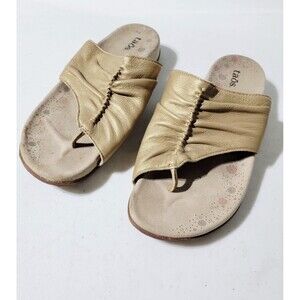 Taos Gift 2 Ruched Thong Sandal Gold Metallic Comfort Size 6